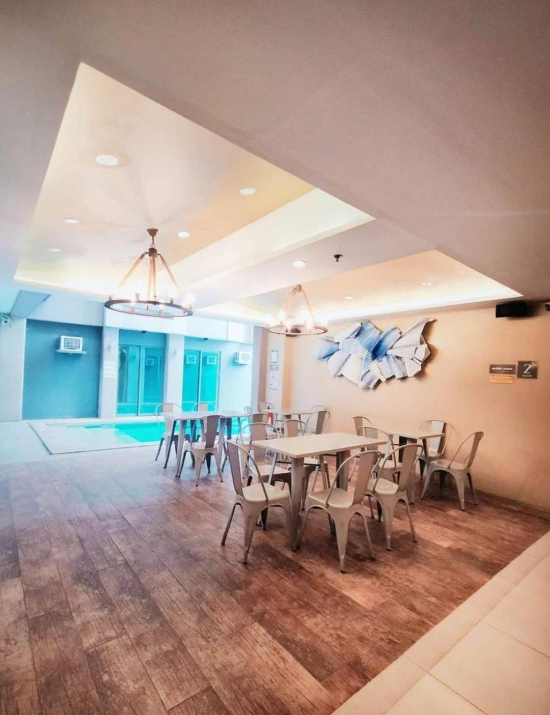 Pacific Park Hotel Кесон Сити Екстериор снимка